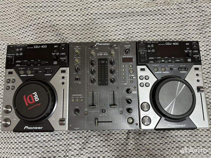 Pioneer микшер DJM-400 и 2 контроллера CDJ-400
