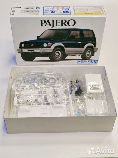 Mitsubishi Pajero Сборная модель Aoshima 05697