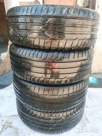Dunlop Sport Maxx RT 235/55 R19 105Y