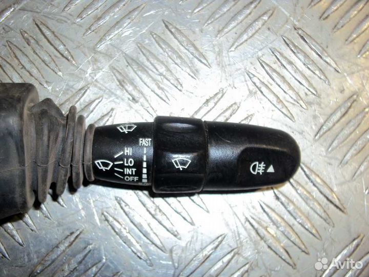 Переключатель подрулевой Lacetti (02-13) \ Gentra (13) седан R с зад. птф Б\У (арт. 96552842)