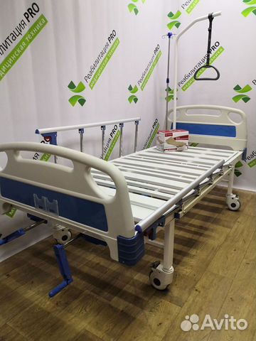 Медицинская кровать с механизмом