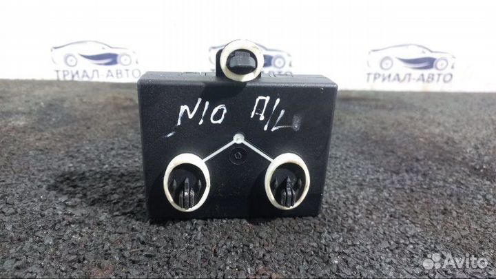 Блок управления дверьми передний левый Volkswagen