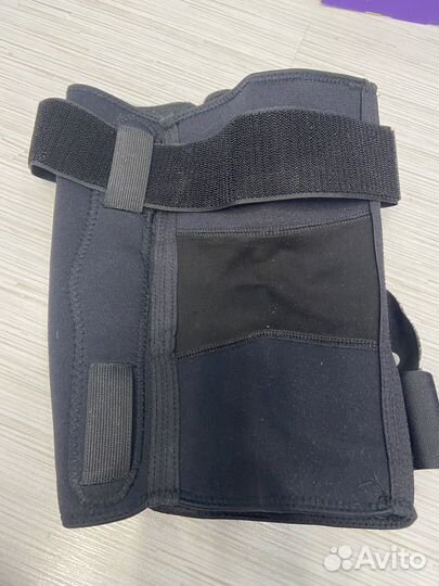 Бандаж компрессионный на коленный сустав