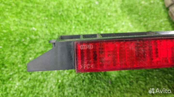 Стоп-сигнал Ford Focus 2 седан 1.6 hwdb 2007