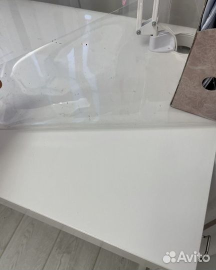 Письменный стол IKEA микке длинный