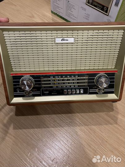 Радиоприемник Ritmix RPR-102 бук