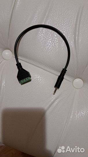 Адаптер с винтовой клеммой 3,5 мм