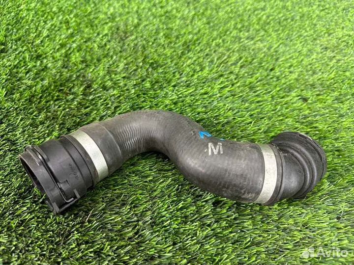 Патрубок системы охлаждения Bmw 5 E60 N52B30 2006