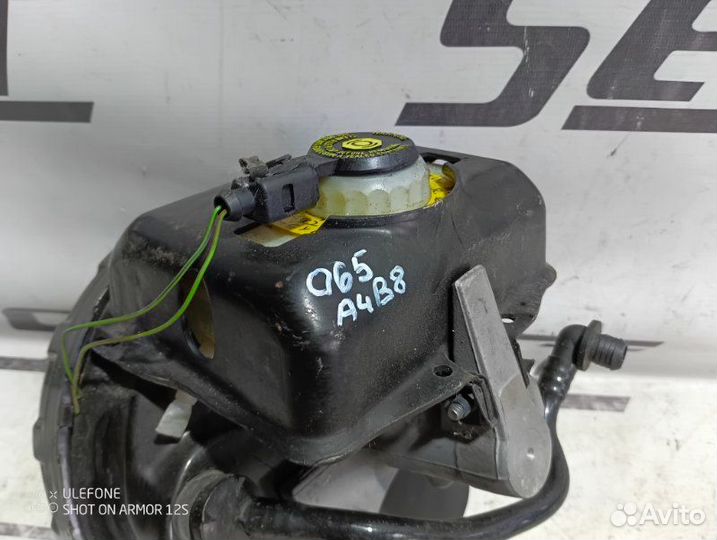 Вакуумный усилитель тормозов Audi A4 B8 2.0 cdnc