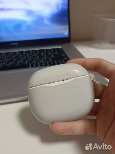 Беспроводные наушники jbl