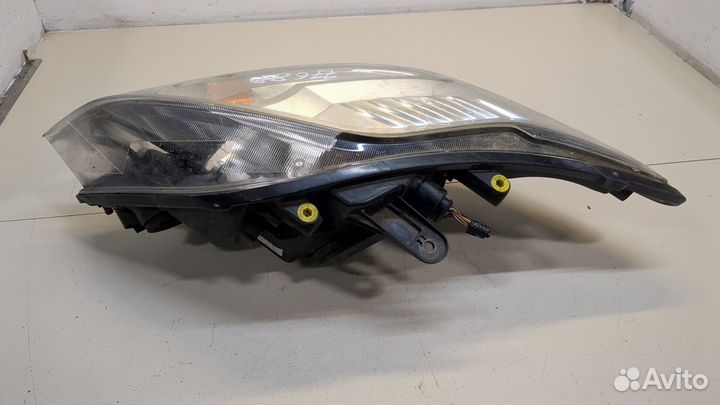 Фара (передняя) правая Ford Kuga