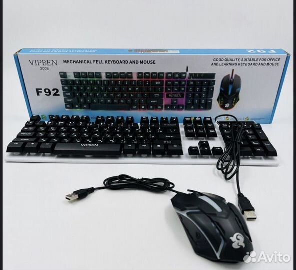 Игровая клавиатура и мышь