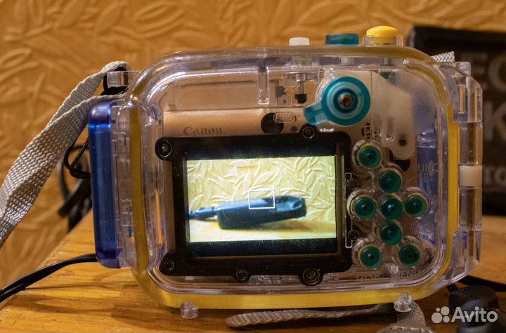 Подводный фотоаппарат Nikon AW100