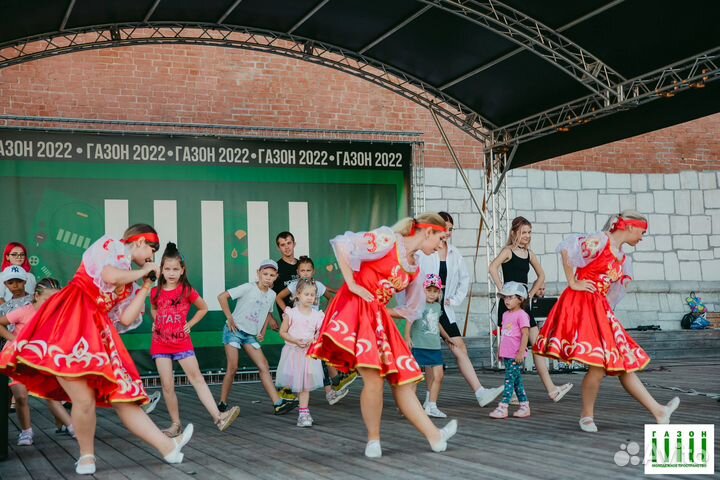 Выступление шоу-балета