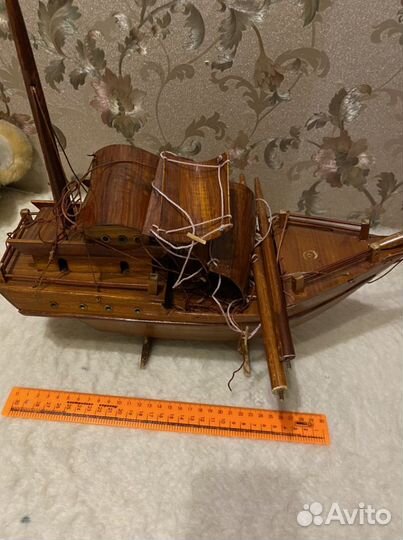 Модель парусника из дерева СССР