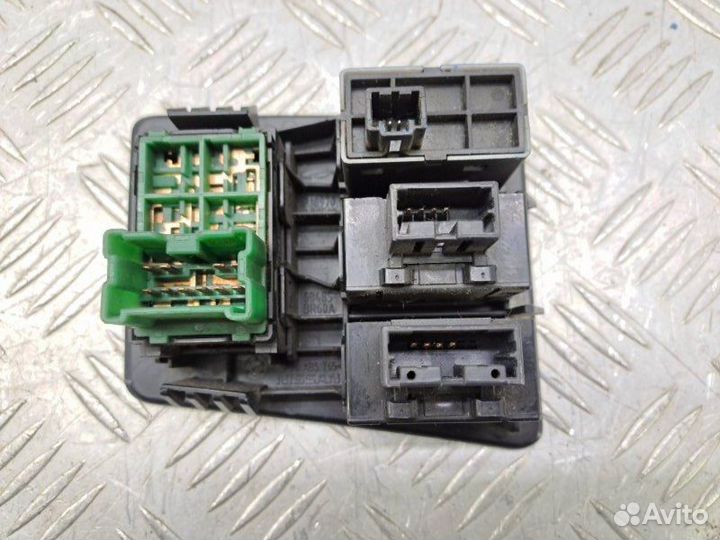 Блок кнопок Nissan Qashqai 1 J10