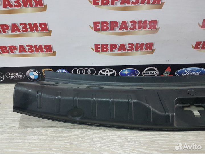 Накладка замка багажника Bmw 5-Series F10 N20B20B