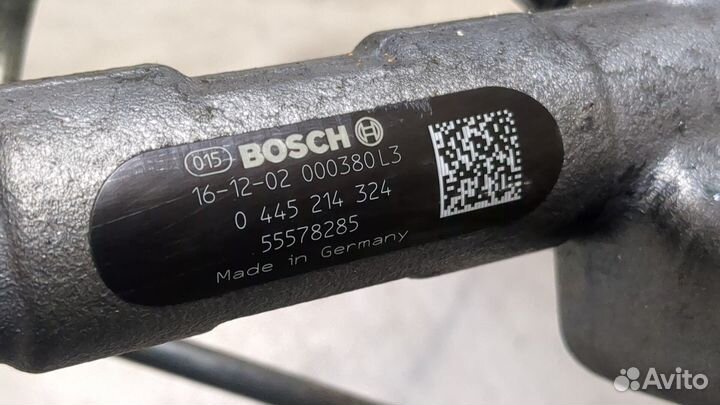 Рампа топливная Opel Insignia, 2017