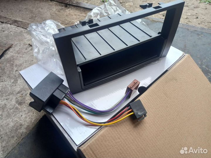 Рамка для 2 din магнитолы ford focus 2