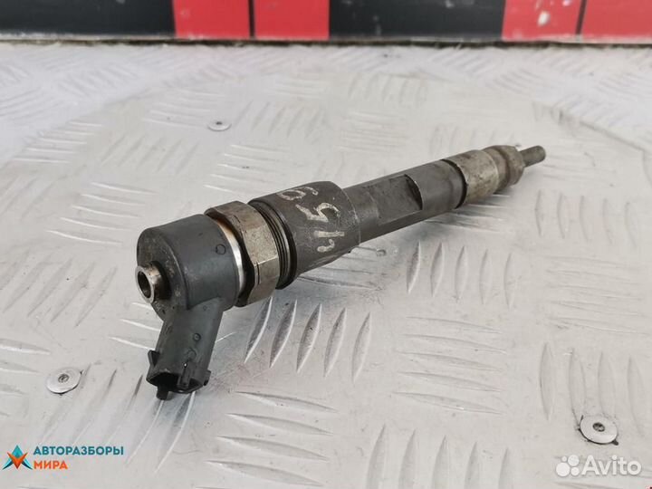 Форсунка Renault Laguna 2 рест. 2006 8200389369