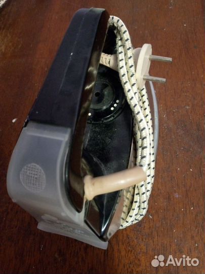 Электро утюг СССР