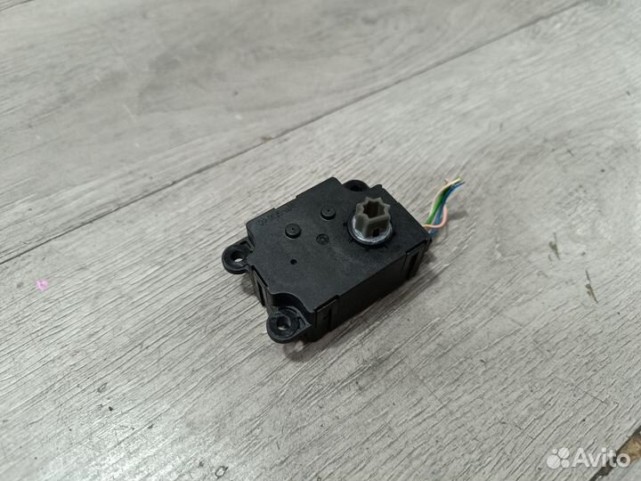 Сервопривод печки T1006419G для Peugeot 408