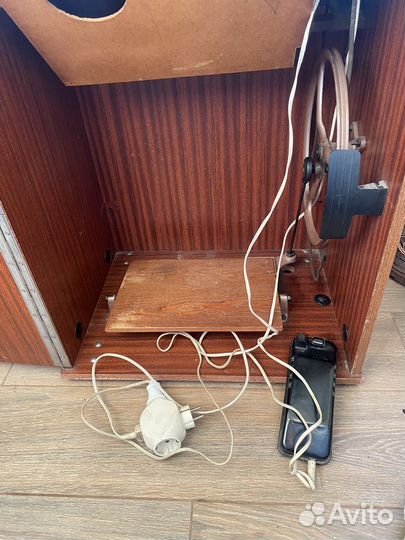 Швейная машина Подольск 142