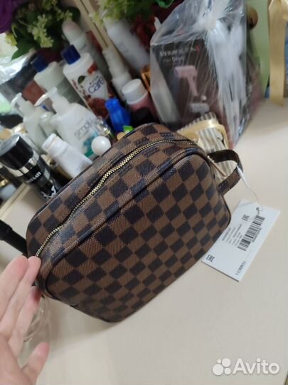 Косметичка водонепроницаемая