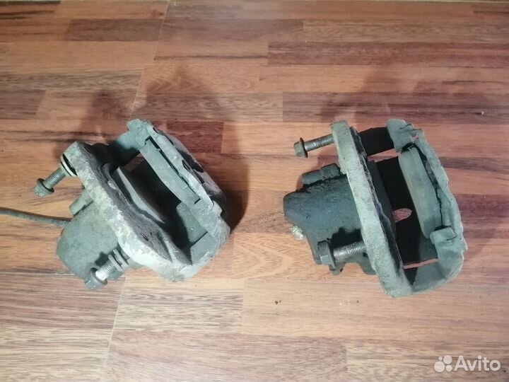 Суппорт тормозной передний BMW X5 E53 бмв Х5 Е53