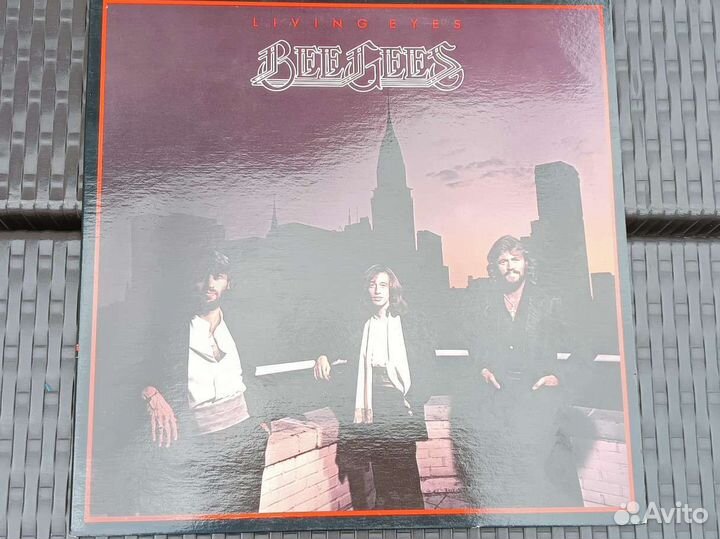 Living Eyes Bee Gees
