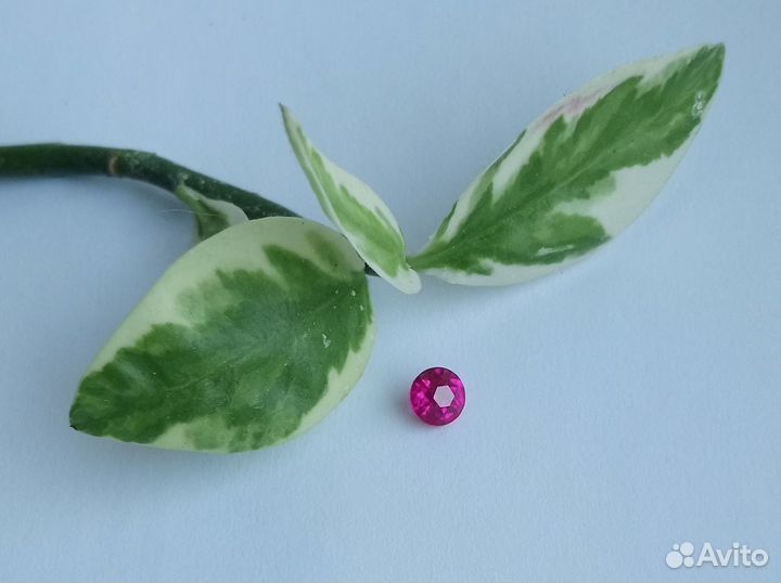 Камень рубин