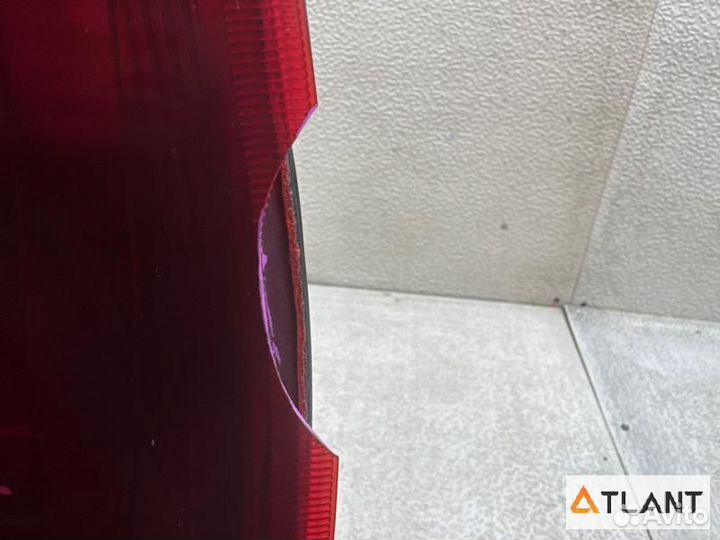 Стоп-сигнал задний правый mitsubishi colt