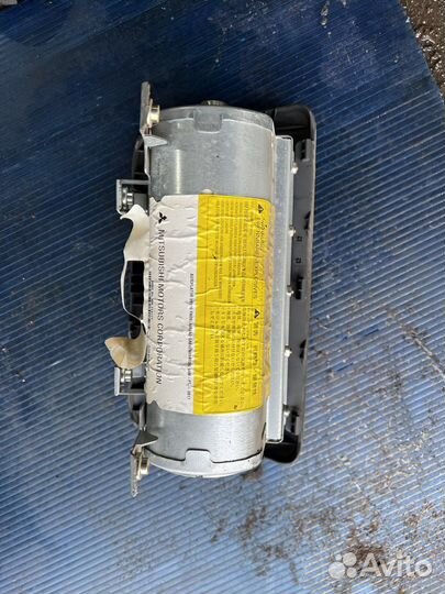 Mitsubishi space star air bag пассажира