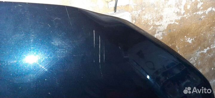 Капот на BMW 7 f01/02 2011