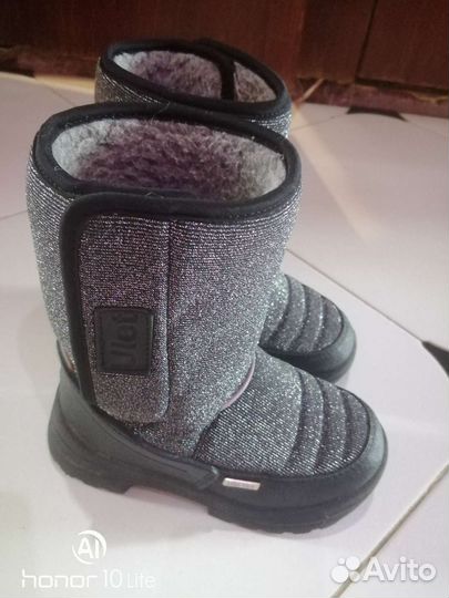 Сапоги для девочки