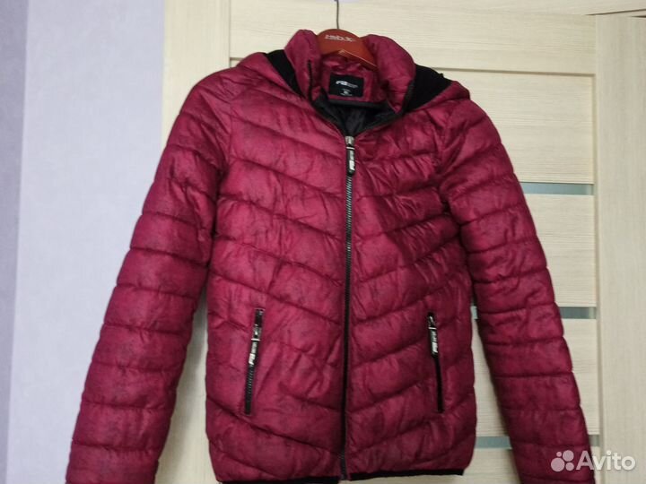 Куртка демисезонная на подростка