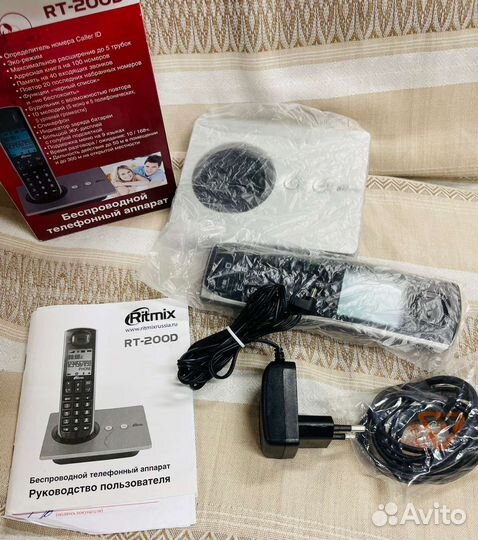 Радиотелефон с определителем Ritmix RT-200D