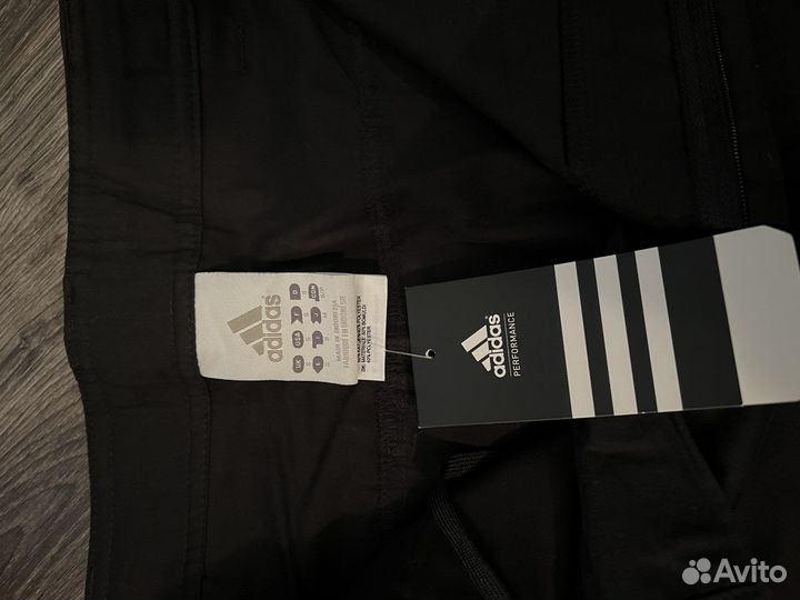 Шорты adidas