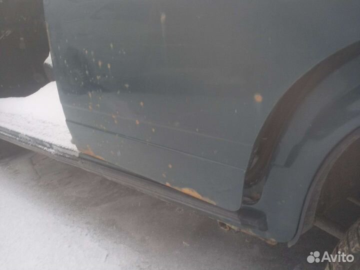 Дверь задняя левая ваз 2104