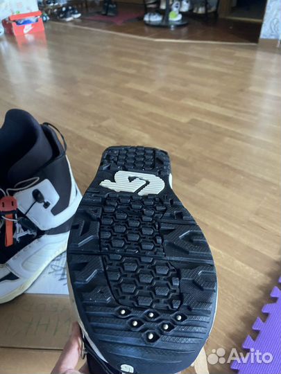 Сноубордические ботинки Burton Moto 8US