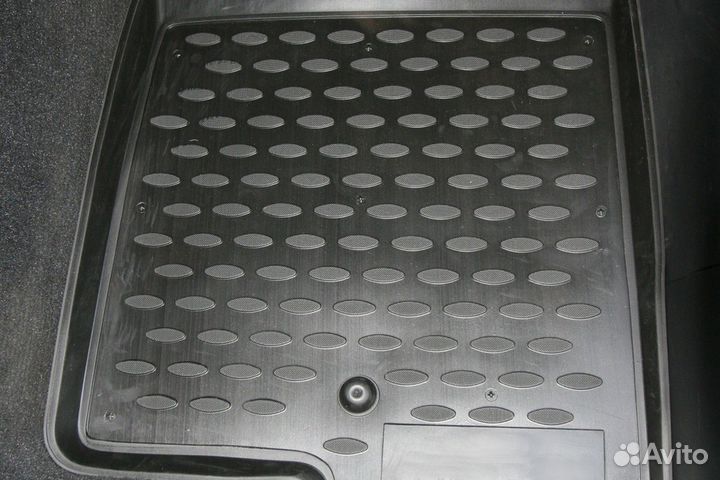 Коврики в салон Jeep Liberty 2007