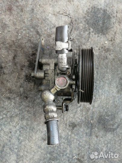 Гидроусилитель Nissan Serena C24 QR20