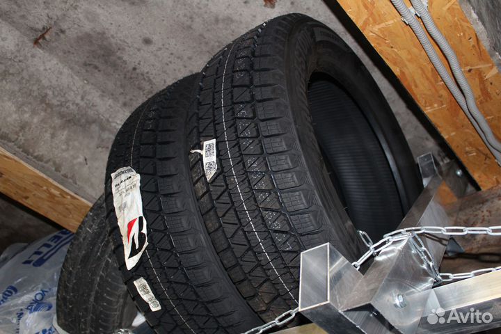 Bridgestone Blizzak DM-V3 225/60 R18 100S