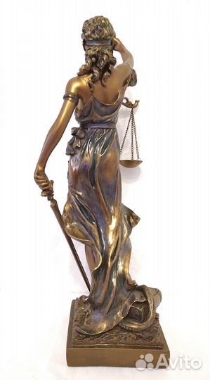 Бронзовая статуэтка фигурка Фемида