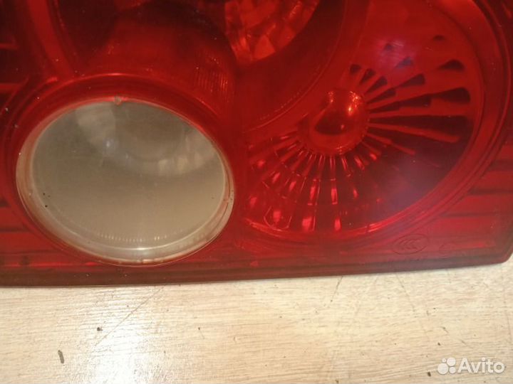 Фонарь задний внутренний правый задний правый
