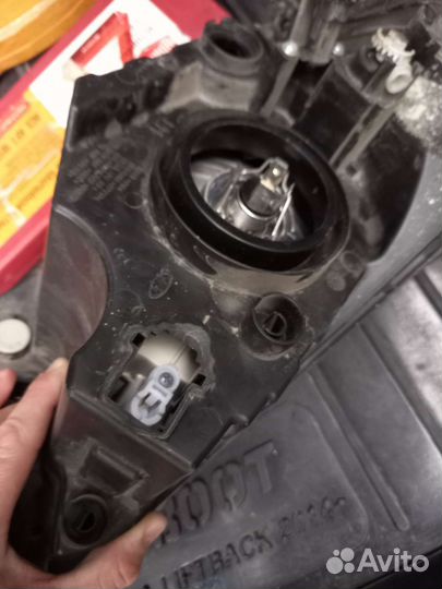 Продам фару от гранты 2