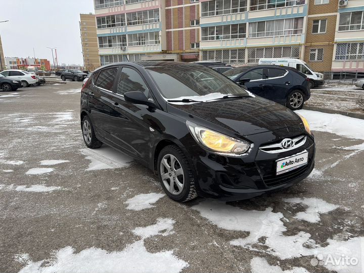 Hyundai Solaris 1.4 AT, 2011, 191 000 км