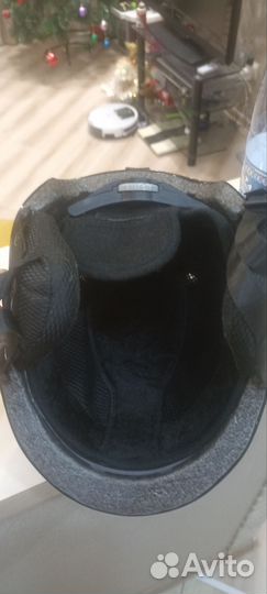 Шлем горнолыжный