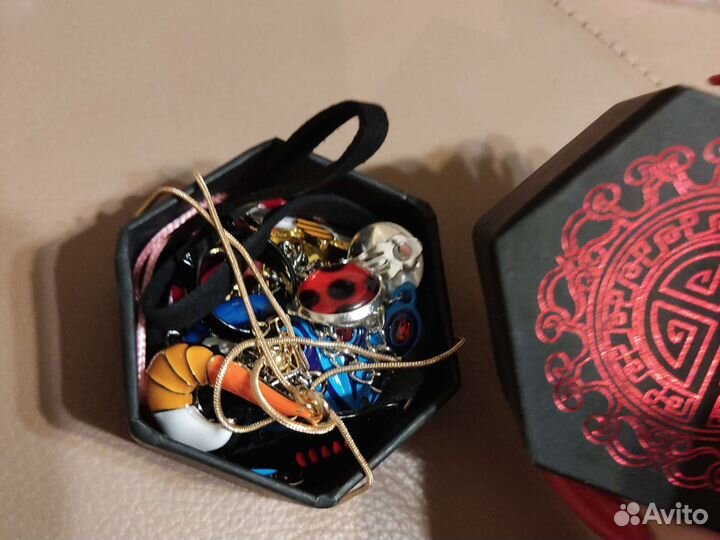 Талисманы леди баг (9шт) в шкатулке