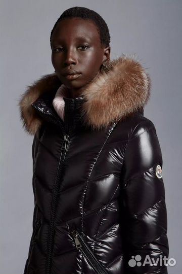 Пуховик moncler женский длинный